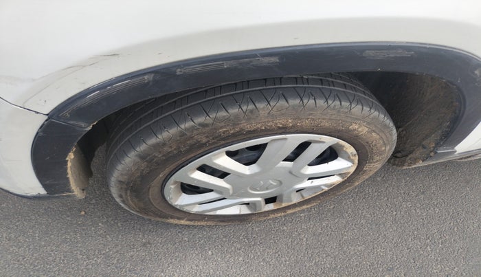 2018 Maruti Vitara Brezza VDI, Diesel, Manual, 78,835 km, tyre