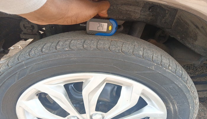 2010 Maruti Zen Estilo VXI, Petrol, Manual, 83,333 km, tyre