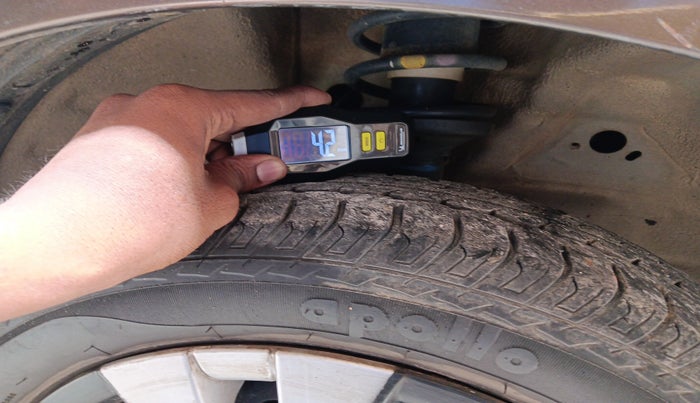 2017 Maruti Wagon R 1.0 VXI, Petrol, Manual, 15,065 km, tyre