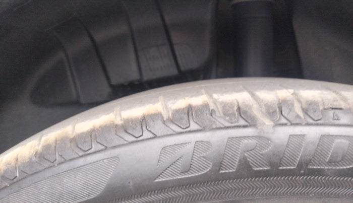 2024 Maruti Swift ZXI CNG, Petrol, Manual, 38,765 km, tyre