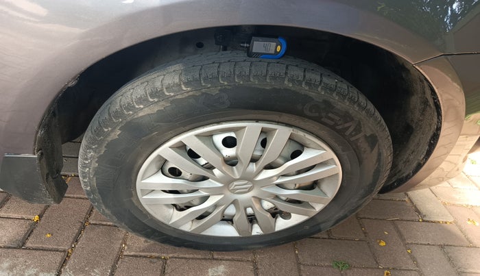 2013 Maruti Swift Dzire LDI, Diesel, Manual, 1,50,657 km, tyre