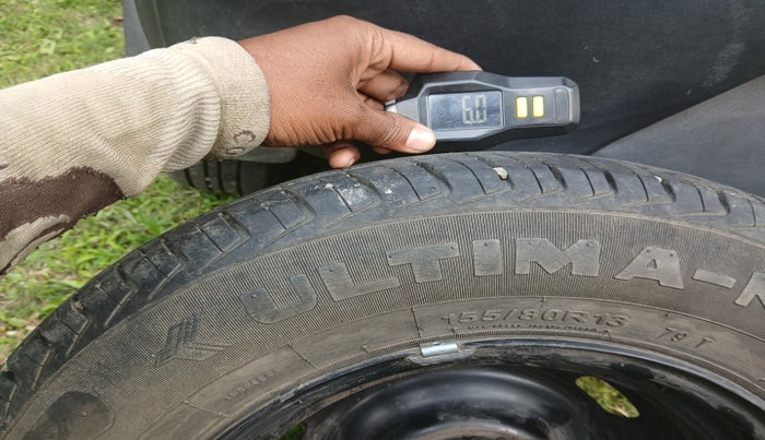 2016 Renault Kwid RXT 0.8, Petrol, Manual, 22,920 km, tyre