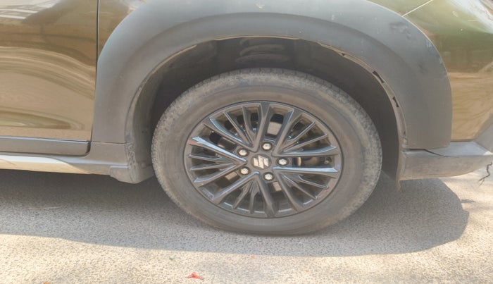 2021 Maruti XL6 ZETA MT, Petrol, Manual, 33,393 km, tyre