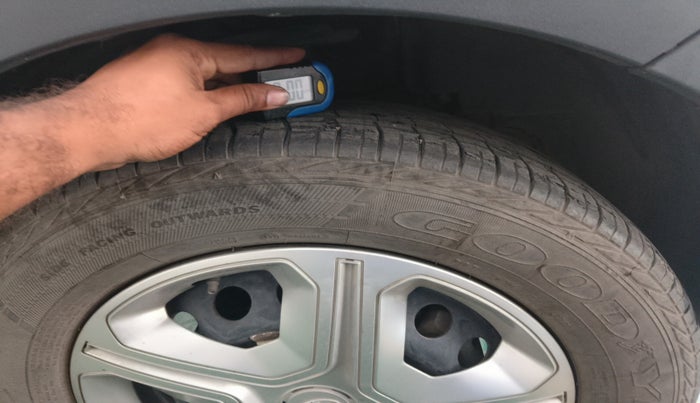 2021 Tata NEXON XMA PETROL, Petrol, Automatic, 35,809 km, tyre