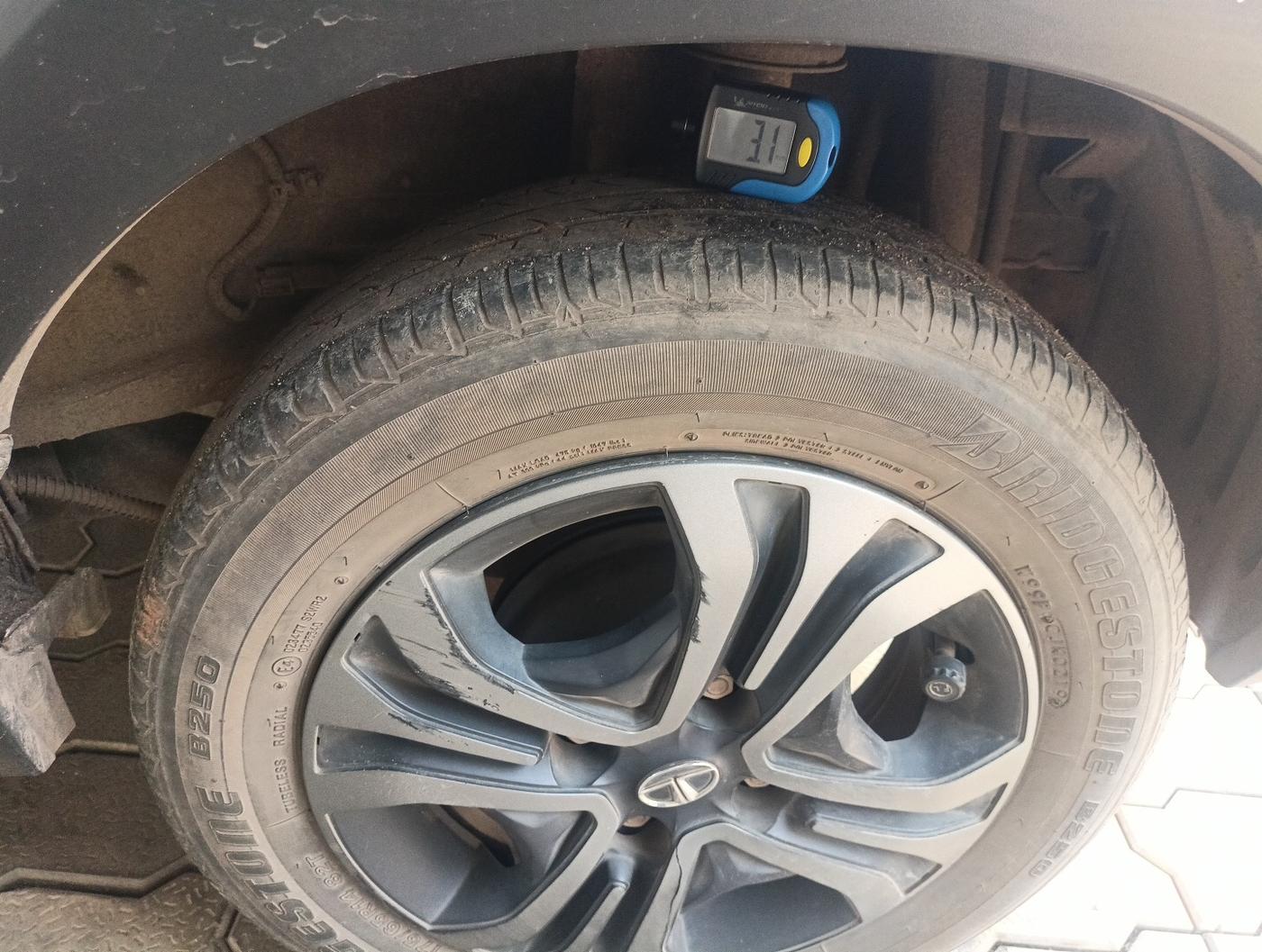 2019 Tata TIAGO NRG PETROL, Petrol, Manual, 29,940 km, tyre