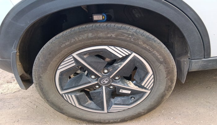 2024 Tata NEXON EV EMPOWERED LONG RANGE, Electric, Automatic, 14,25,000 km, tyre