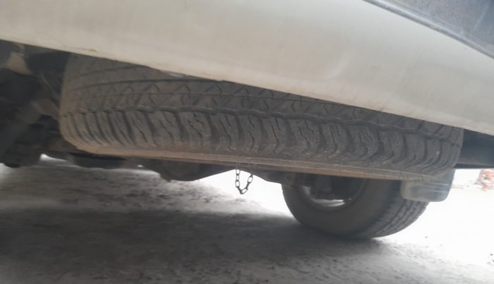 2014 Toyota Fortuner 3.0 4X2 AT, Diesel, Automatic, 1,38,474 km, tyre
