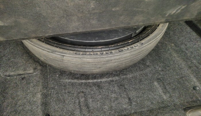 2012 Audi Q5 2.0 TDI QUATTRO, Diesel, Automatic, 1,33,402 km, tyre