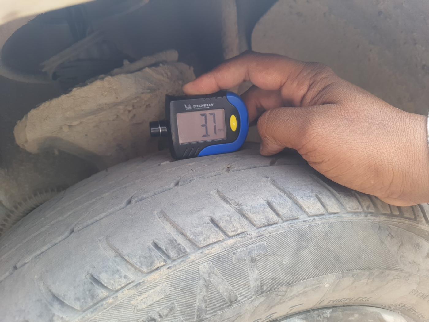 2016 Tata Indigo ECS LX TDI, Diesel, Manual, 2,02,031 km, tyre