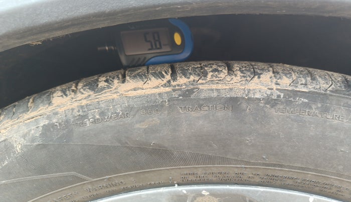 2020 Ford FREESTYLE TITANIUM 1.5 DIESEL, Diesel, Manual, 1,67,869 km, tyre