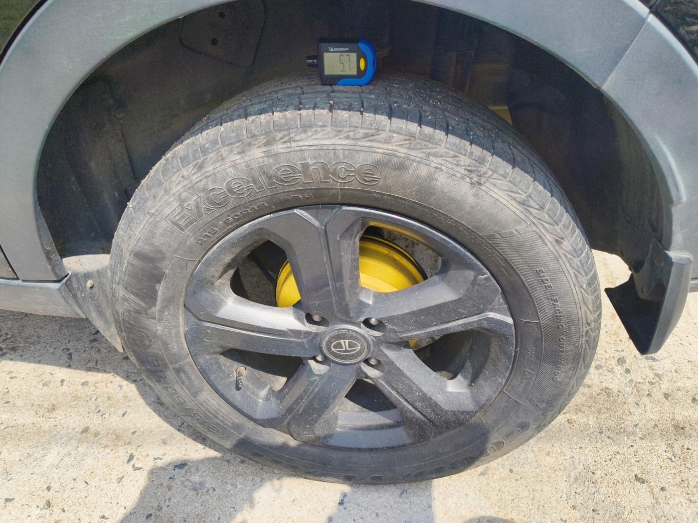 2022 Tata NEXON XZ PLUS (O) PETROL DARK EDITION, Petrol, Manual, 38,655 km, tyre