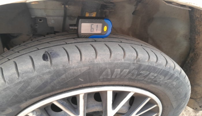 2015 Datsun Go T, Petrol, Manual, 94,412 km, tyre