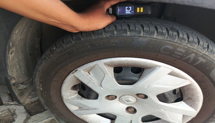 2022 Renault Kwid RXT 1.0, Petrol, Manual, 19,401 km, tyre