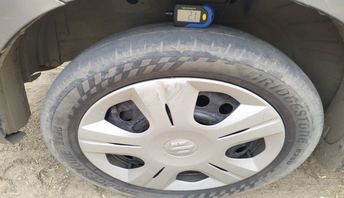 2018 Maruti Wagon R 1.0 VXI, Petrol, Manual, 1,18,988 km, tyre