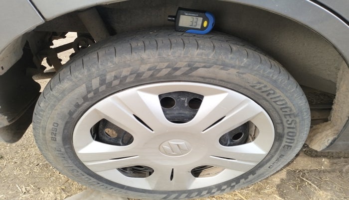 2018 Maruti Wagon R 1.0 VXI, Petrol, Manual, 1,18,988 km, tyre