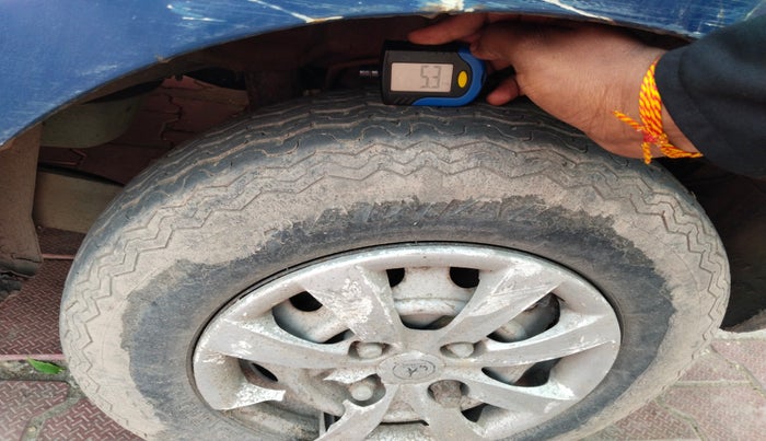2012 Hyundai Eon ERA +, Petrol, Manual, 77,106 km, tyre