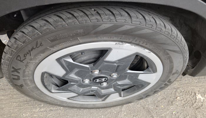 2023 Hyundai EXTER SX 1.2 CNG MT, Petrol, Manual, 20,222 km, tyre