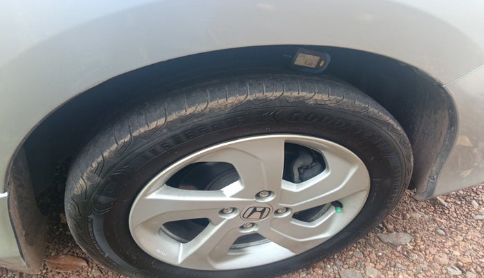 2016 Honda City 1.5L I-VTEC VX CVT, Petrol, Automatic, 43,146 km, tyre