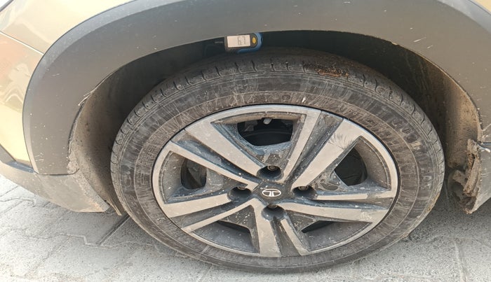 2024 Tata TIAGO NRG XZ AMT, Petrol, Automatic, 19,160 km, tyre