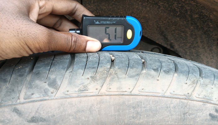 2022 Tata Harrier XM 2.0L KRYOTEC, Diesel, Manual, 30,383 km, tyre