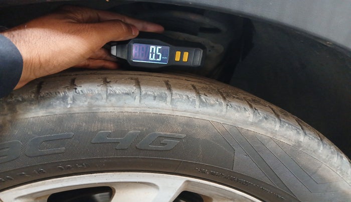 2022 Volkswagen TAIGUN HIGHLINE 1.0 TSI AT, Petrol, Automatic, 50,505 km, tyre