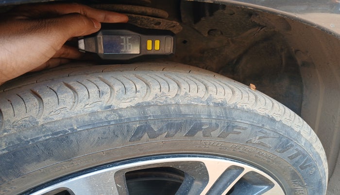 2021 Honda Amaze 1.2L I-VTEC VX, Petrol, Manual, 26,443 km, tyre