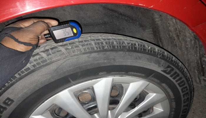 2011 Maruti Swift VXI, Petrol, Manual, 47,773 km, tyre
