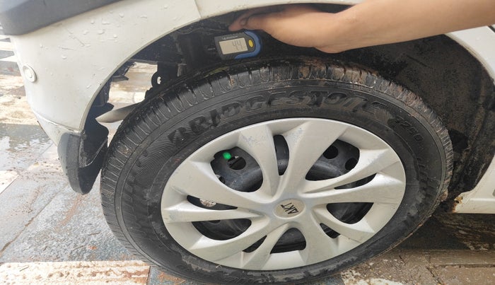2014 Maruti Wagon R 1.0 VXI, Petrol, Manual, 1,34,720 km, tyre