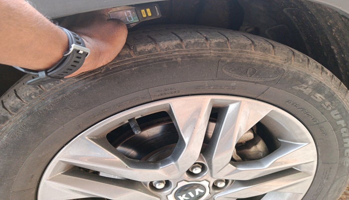 2020 KIA SELTOS HTX IVT 1.5 PETROL, Petrol, Automatic, 35,759 km, tyre