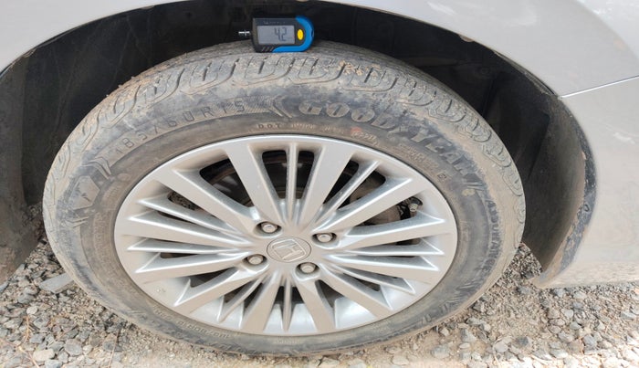 2021 Honda City 1.5L I-VTEC V CVT 5TH GEN, Petrol, Automatic, 41,780 km, tyre