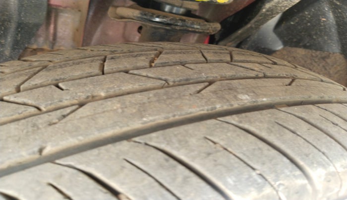 2024 Nissan MAGNITE XV Premium AMT, Petrol, Automatic, 9,401 km, tyre