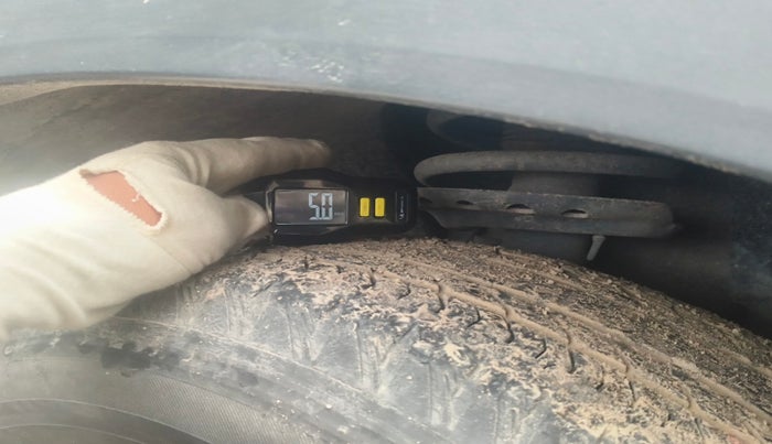 2021 Tata Harrier XZA PLUS 2.0L, Diesel, Automatic, 71,511 km, tyre