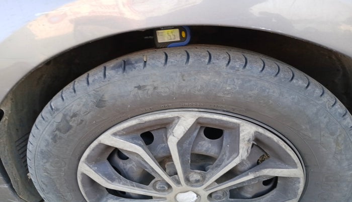 2012 Hyundai i20 MAGNA 1.4 CRDI, Diesel, Manual, 1,16,233 km, tyre