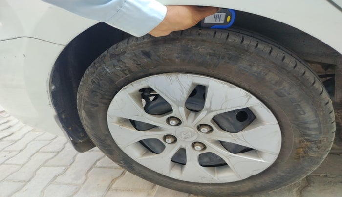 2015 Hyundai Xcent S 1.1 CRDI, Diesel, Manual, 80,853 km, tyre