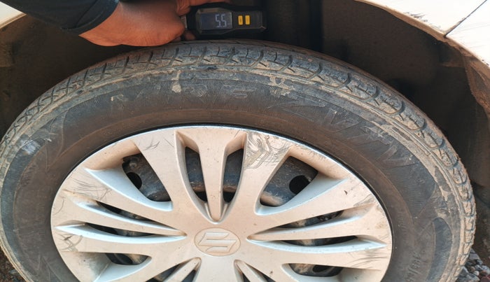 2012 Maruti Ertiga VXI, Petrol, Manual, 82,855 km, tyre