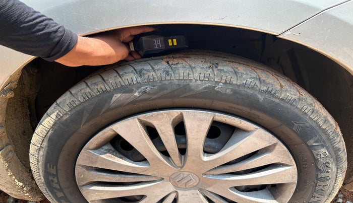 2012 Maruti Ertiga VXI, Petrol, Manual, 82,855 km, tyre