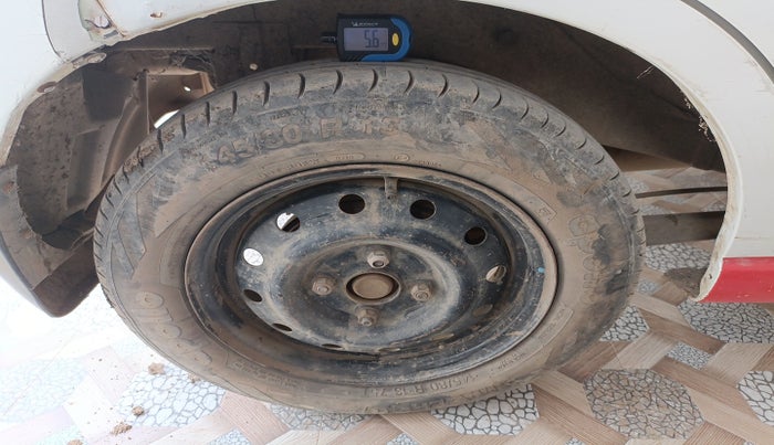 2011 Maruti A Star VXI, Petrol, Manual, 83,500 km, tyre