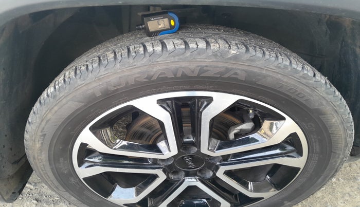 2023 Jeep Compass LIMITED (O) 2.0 DIESEL, Diesel, Manual, 24,510 km, tyre