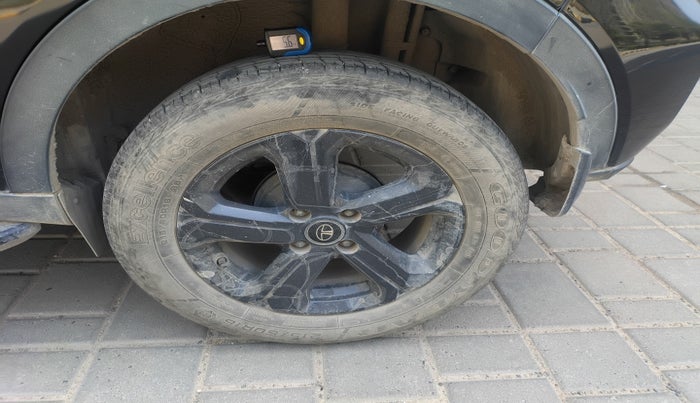 2022 Tata NEXON XZA PLUS (O) PETROL DARK EDITION, Petrol, Automatic, 23,997 km, tyre