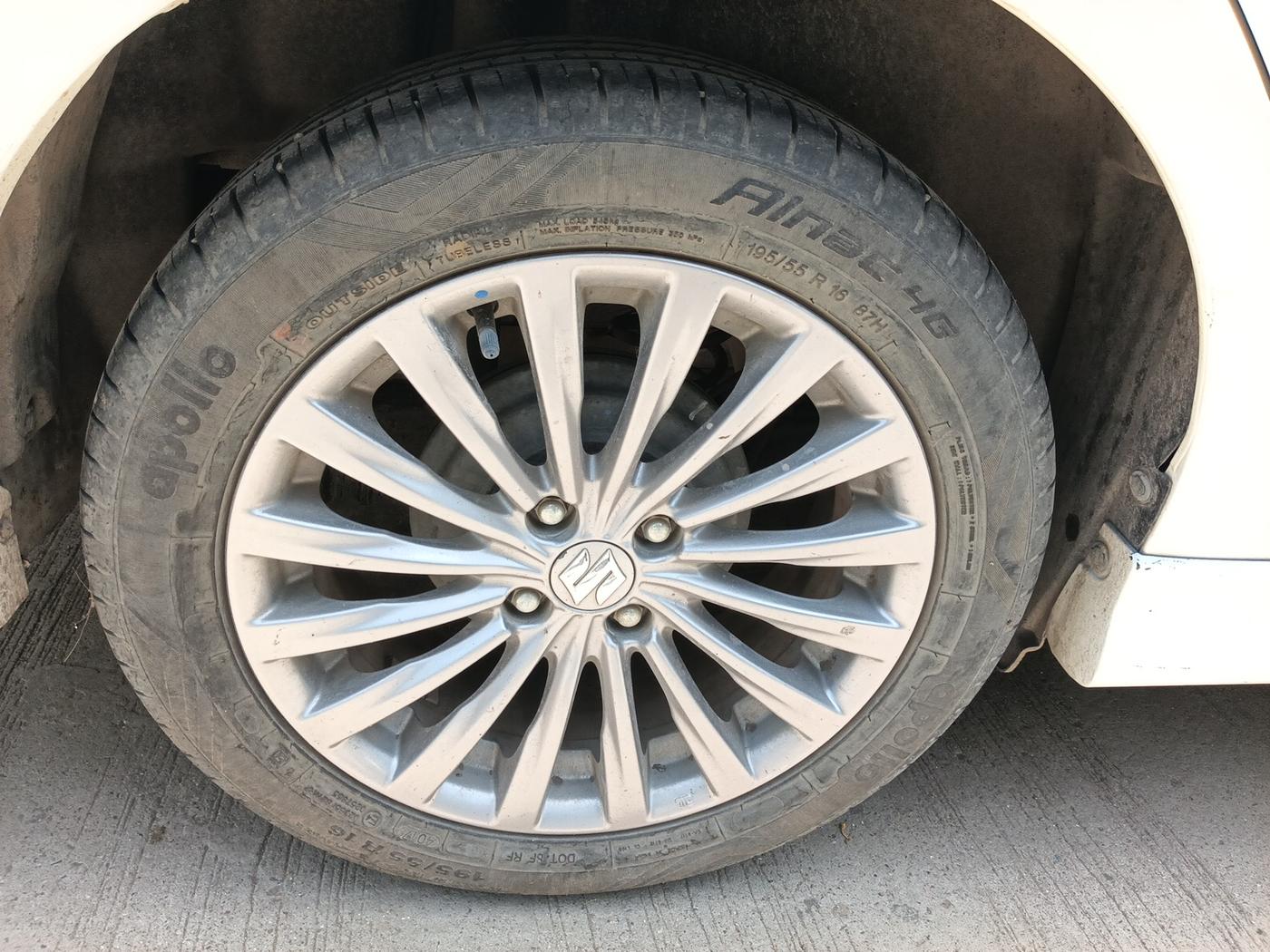 2017 Maruti Ciaz S 1.4 MT PETROL, Petrol, Manual, 20,333 km, tyre