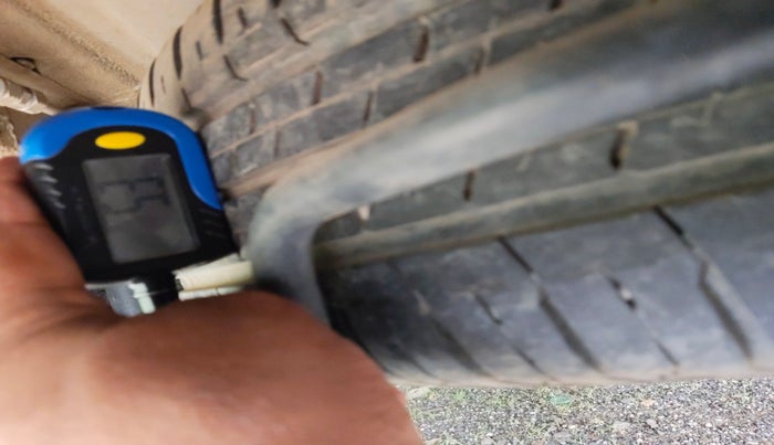 2019 Maruti Ertiga VXI CNG, Petrol, Manual, 1,05,232 km, tyre