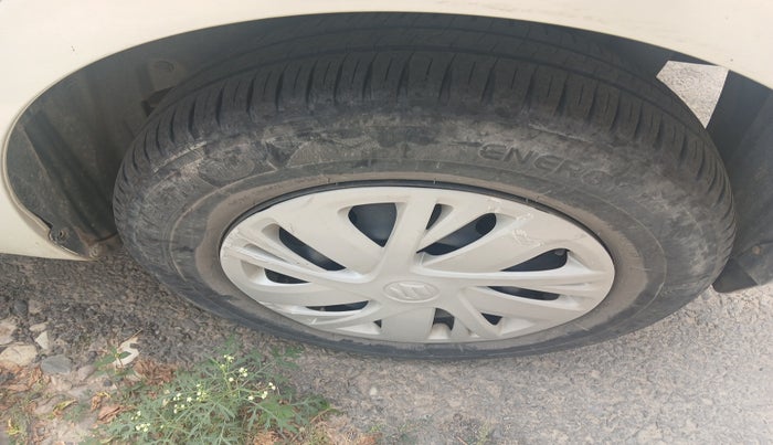 2016 Maruti Swift VDI (O), Diesel, Manual, 78,200 km, tyre