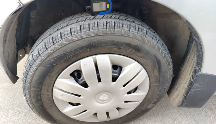 2019 Maruti Alto LXI CNG, Petrol, Manual, 73,345 km, tyre