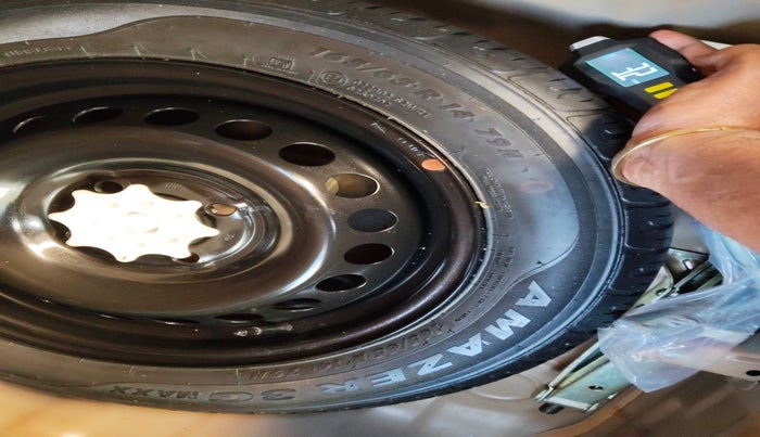 2016 Hyundai Grand i10 ASTA (O) AT 1.2 KAPPA VTVT, Petrol, Automatic, 50,212 km, tyre