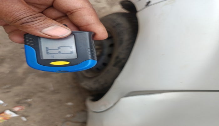 2010 Maruti Ritz VXI, Petrol, Manual, 74,961 km, tyre