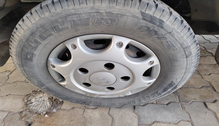 2016 Mahindra Bolero POWER PLUS SLE, Diesel, Manual, 1,74,662 km, tyre