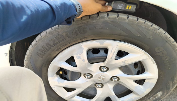 2018 Hyundai Grand i10 SPORTZ 1.2 KAPPA VTVT, Petrol, Manual, 71,374 km, tyre