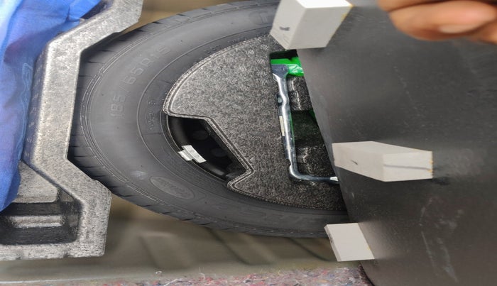 2022 Maruti Ciaz ALPHA  AT 1.5 SHVS PETROL, Petrol, Automatic, 7,235 km, tyre