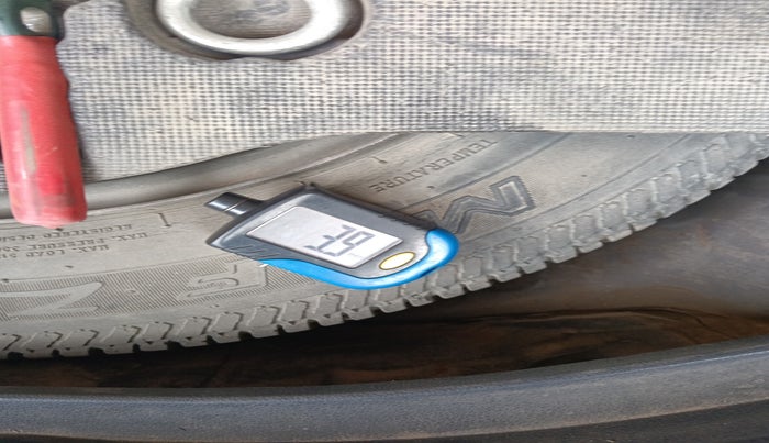 2018 Honda Jazz 1.5L I-DTEC V, Diesel, Manual, 59,606 km, tyre