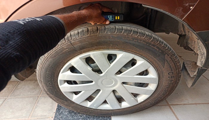 2016 Ford Ecosport TREND 1.5L DIESEL, Diesel, Manual, 68,743 km, tyre